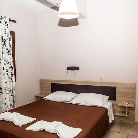 Eleana Apartments And Studios Agios Georgios  Exterior foto